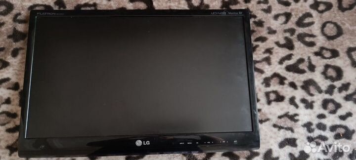 Телевизор LG бу диаг-54 см.в рабочем состоянии