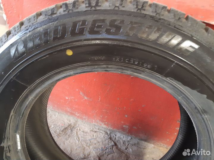 Bridgestone Blizzak Revo GZ 205/65 R16