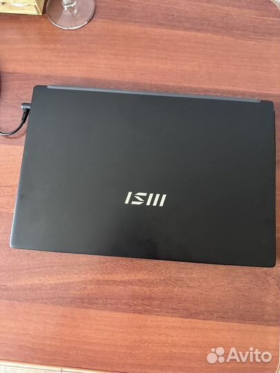 Ноутбук msi