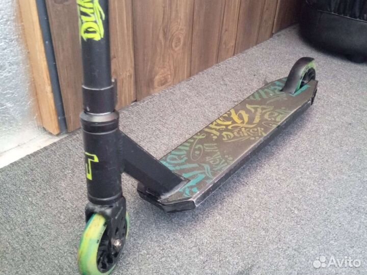 Трюковой самокат