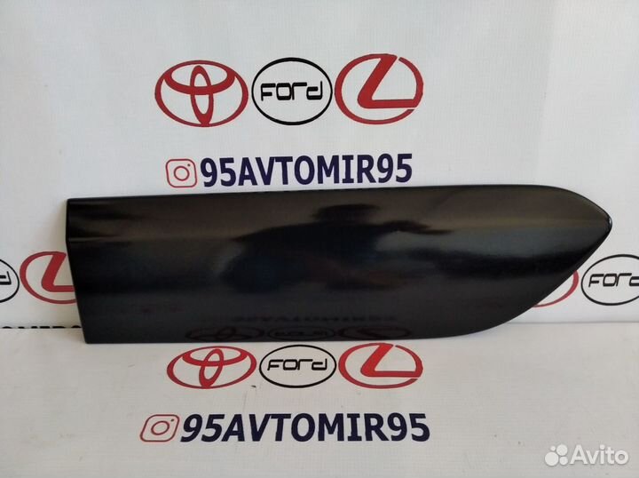 Молдинг задней левой двери Toyota RAV4