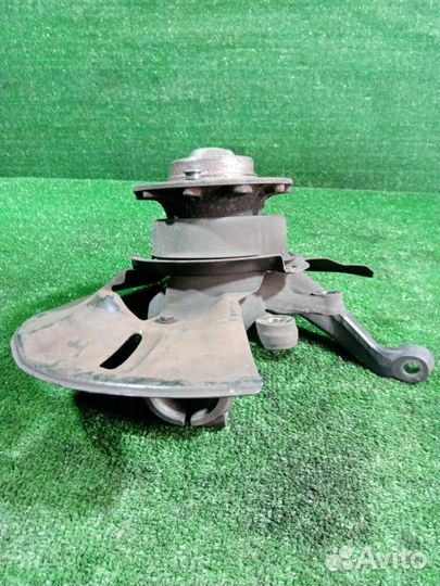 Кулак поворотный передний правый Bmw 7 E38 M62