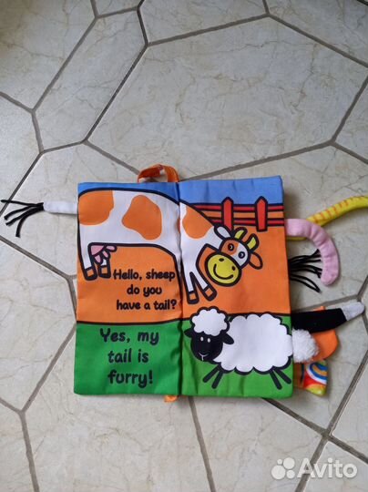 Книга шуршалка мягкая детская