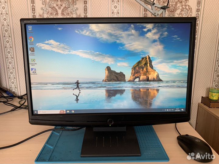 Монитор Emachines E200HV