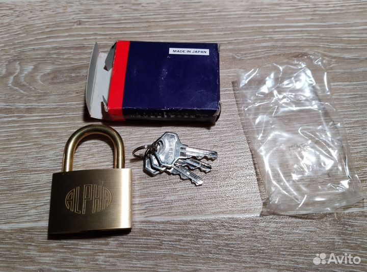 Замок навесной, петли дверные