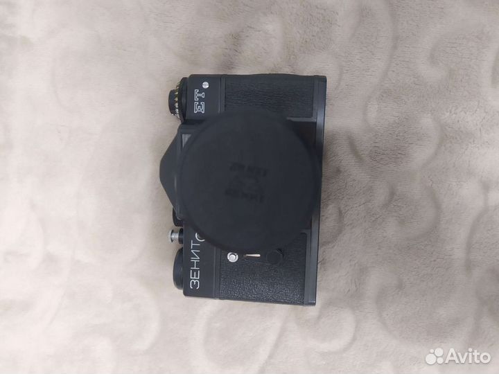 Фотоаппарат зенит ет с обьективом гелиос 44м