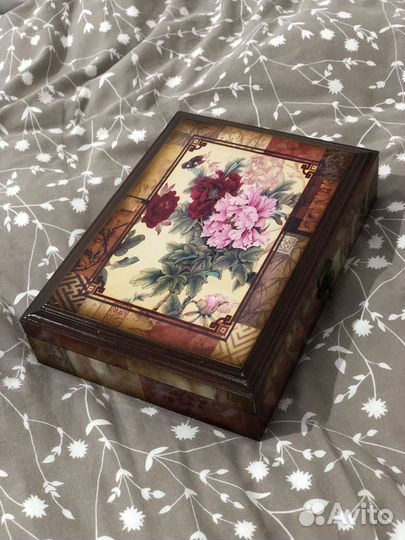 Ключница настенная из дерева