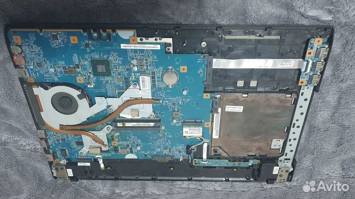 Ноутбук sony vaio sve1711z1rb на запчасти