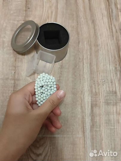 Магнитные шарики, неокуб белого цвета