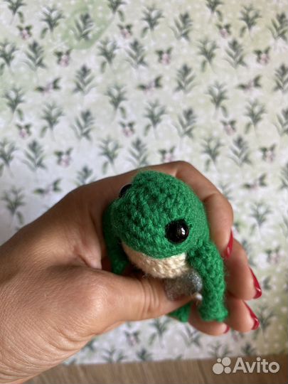 Вязанная Лягушка игрушка подарок