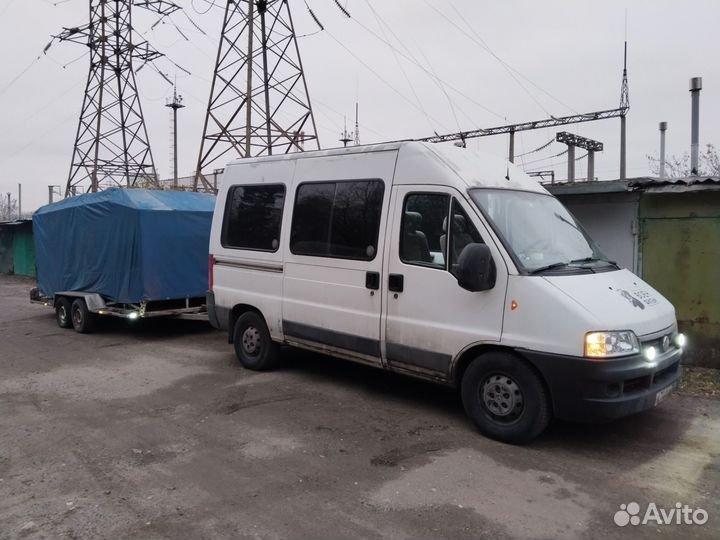 Прицеп к легковому автомобилю