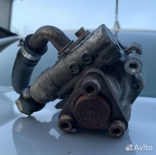 Насос гур skoda superb 1 038129637