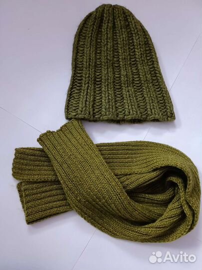 Шапка женская шарф в подарок