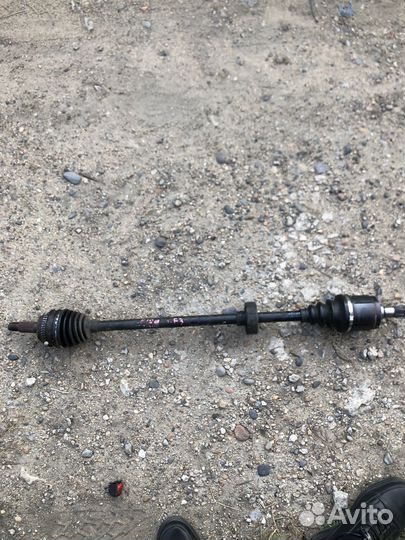 Привод правый хонда аккорд сир и патрубок воздушка