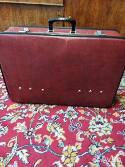 Чемоданы времен СССР