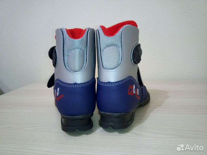 Лыжные ботинки 33 размер