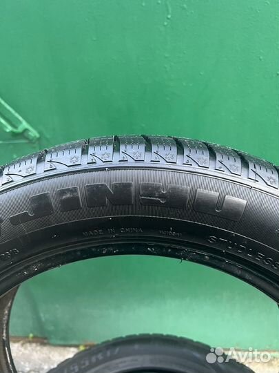 Jinyu YW52 215/55 R17 94H