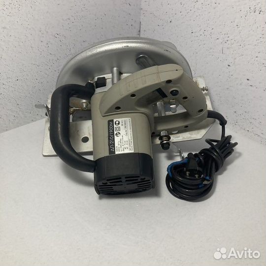 Дисковая пила Интерскол дп-210/1900М