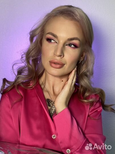 Макияж, причёски, локоны, косы из канекалона