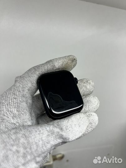 Apple watch 8