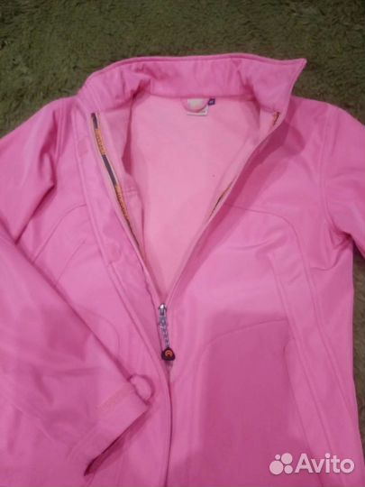 Ветровка для девочки