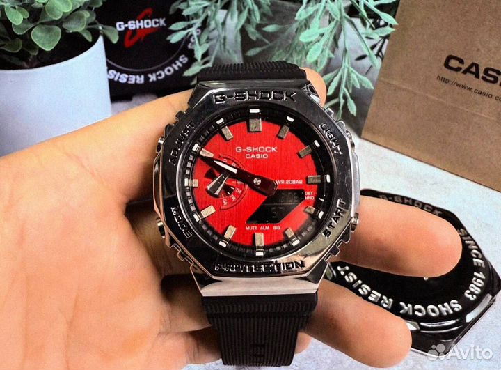 Часы Casio G-Shock GM-2100