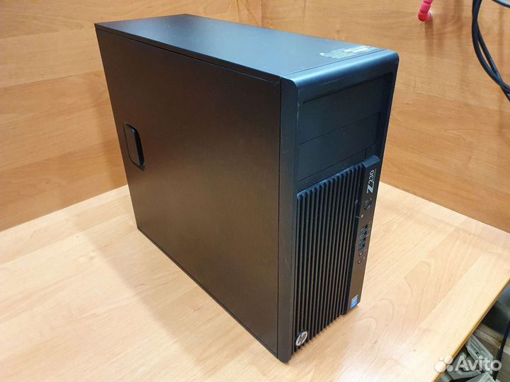 HP z230 Intel xeon e3-1245 v3; 16GB; 120ssd+1000hd