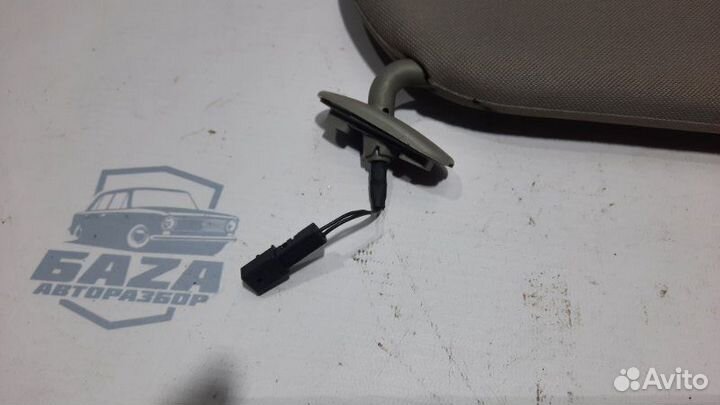 Козырек солнцезащитный передний левый Audi A8 D2