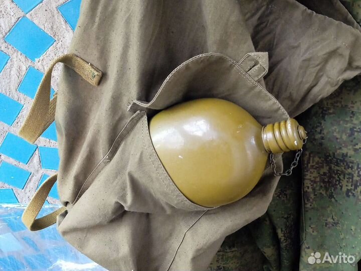 Вещь мешок армейский и фляжка