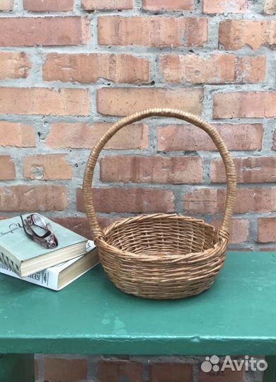 Корзина плетеная