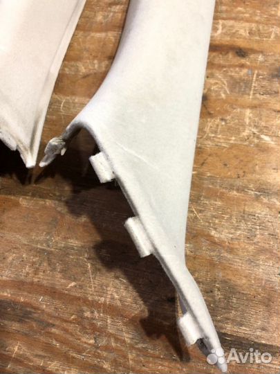 Обшивка стойки кузова передняя Mercedes-Benz