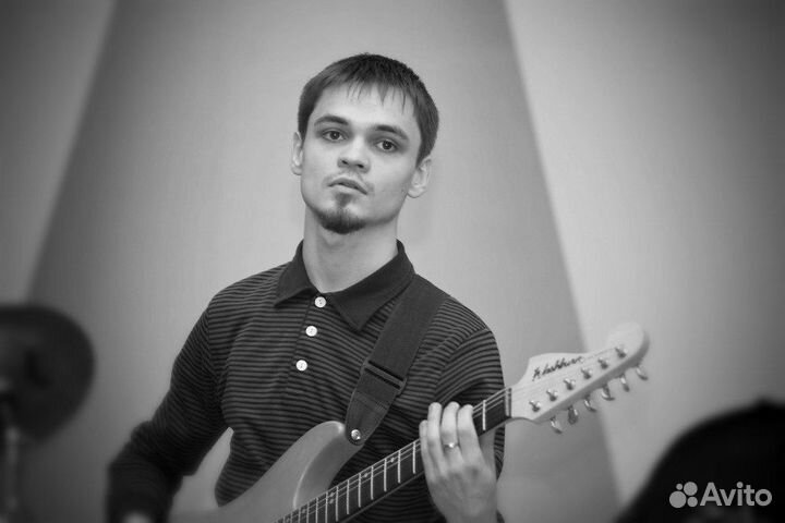 Преподаватель по гитаре