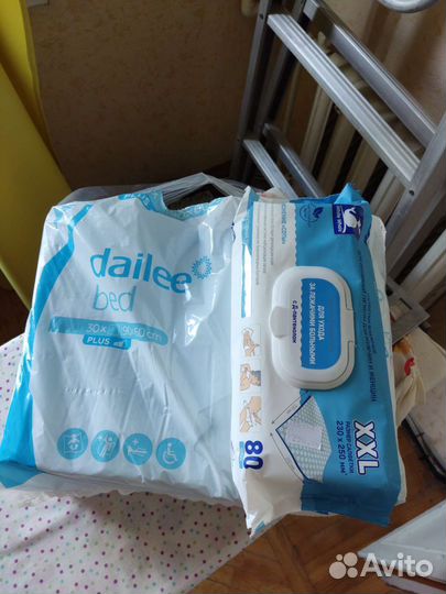 Пелёнки впитывающие + салфетки влажные