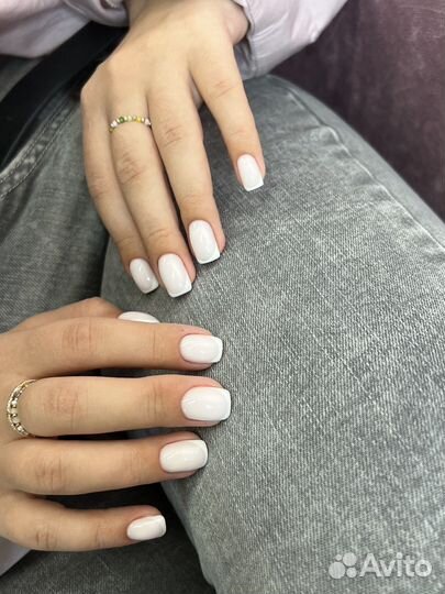 Маникюр педикюр