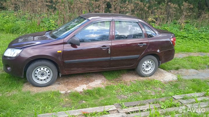 LADA Granta 1.6 МТ, 2013, 178 000 км