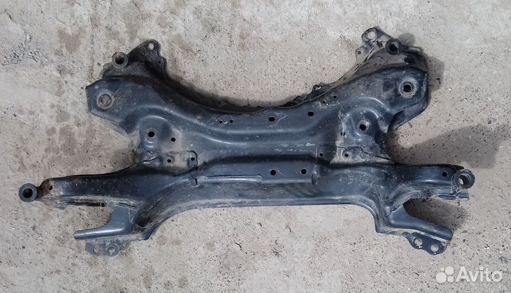 Подрамник передний Geely Emgrand X7