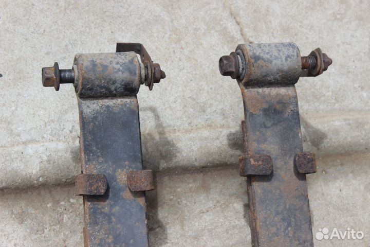 Рессоры пара Ford Econoline E350