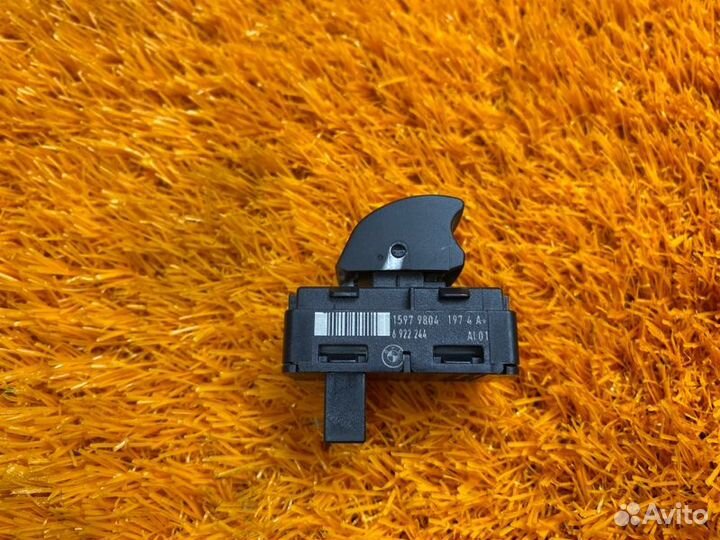 Кнопка стеклоподъемника задняя правая Bmw 5-Series