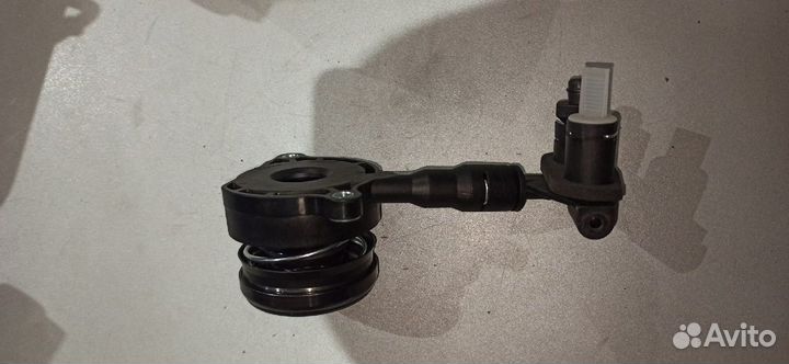 Центральный система сцепления Kuga,S40\ ADM53635