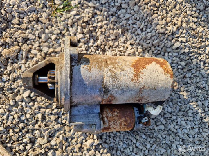 Стартер нива