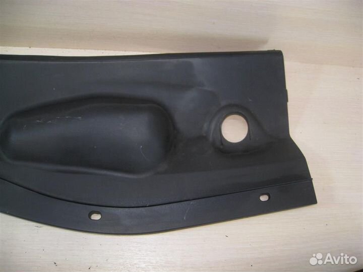 Решетка стеклоочистителей Lexus RX300 (MCU15) 2002