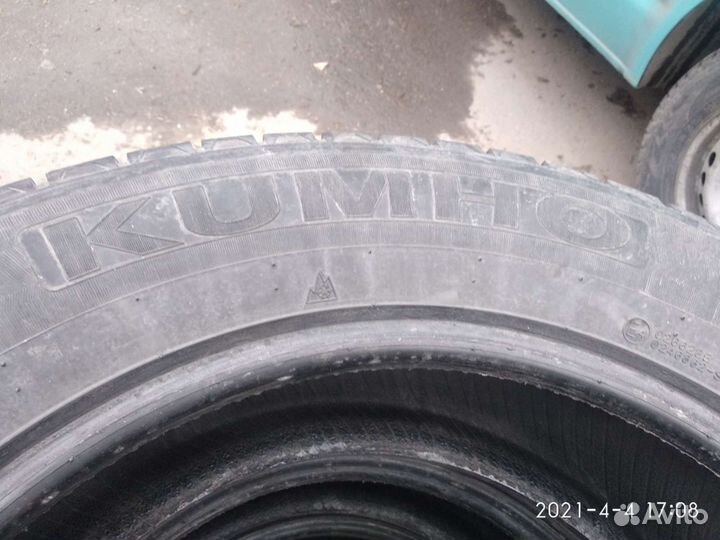 Kumho I'Zen KW31 225/65 R17