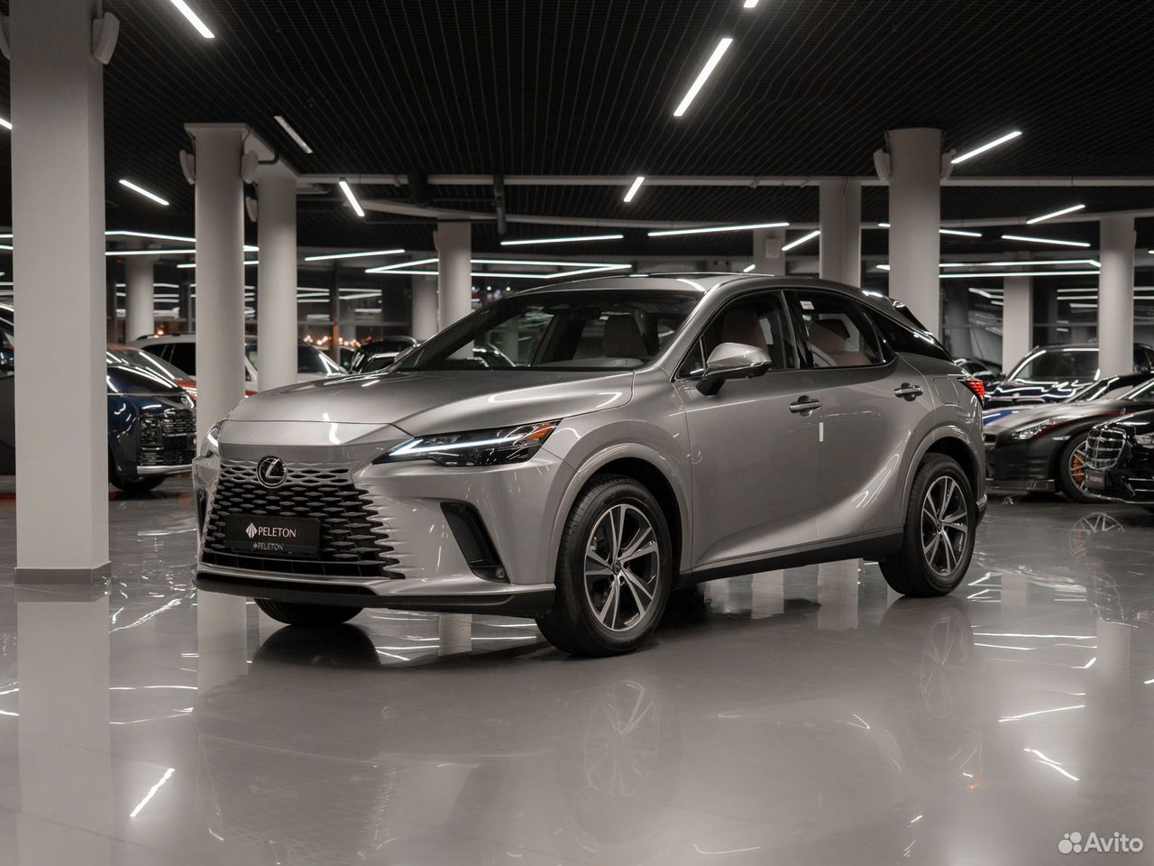 Lexus RX 2.0 AT, 2026