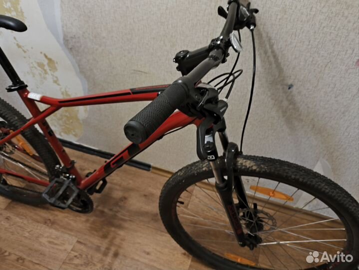 Велосипед GT Agressor sport горный 29 L