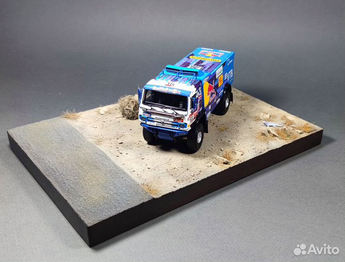 Готовая подставка и диорама Hobby Expert HE-43002