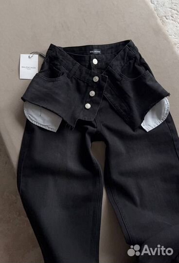 Джинсы женские Balenciaga