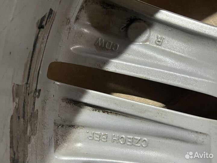 Шины зимние шипованные