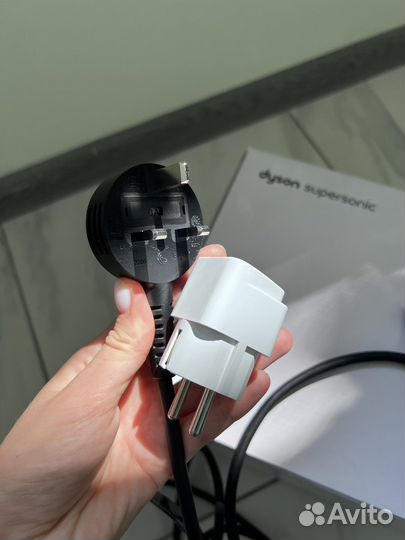 Фен dyson supersonic