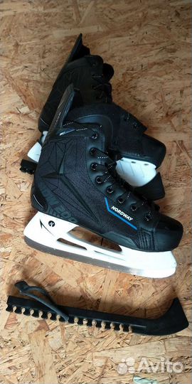 Коньки хоккейные мужские