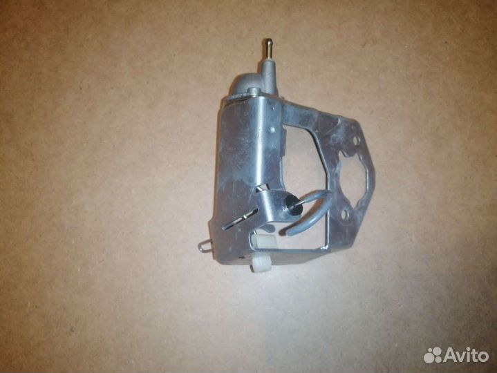 Регулятор воздушной заслонки бензогенератора